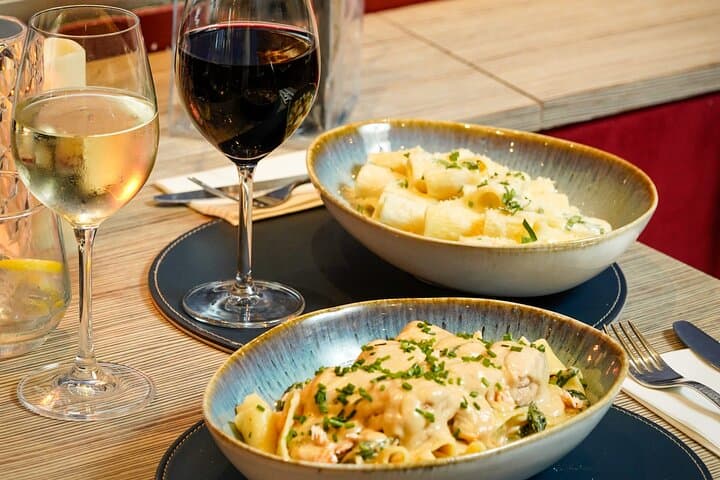 Paris Theo Boat Seine River Italian Trattoria Style Dinner Cruise