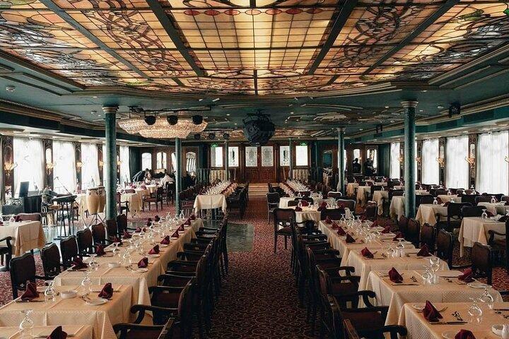 Luxury Nile cruise Dinner on the Nile Maxim Cruise