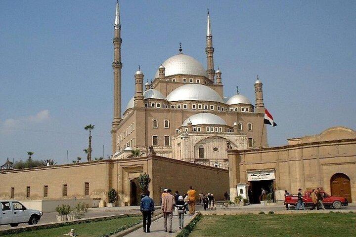 Private Islamic and Coptic Tour Including Lunch And Drinks