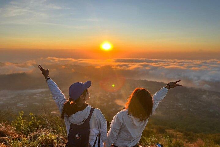 Mount Batur Sunrise Hike – Local Guide & Hot Spring Experience