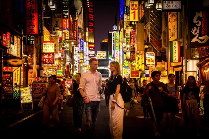 Tokyo by Night Photography Tour (Private Option Available)