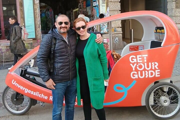 Individual City Tour -
Rickshaw Sightseeing in Berlin