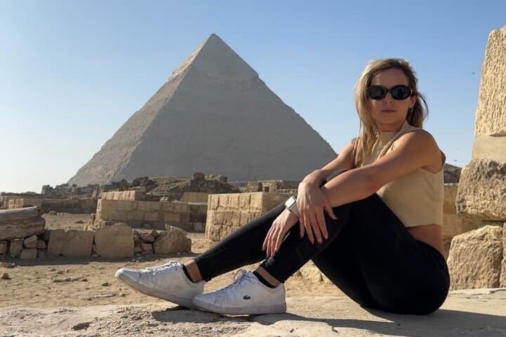 Private Half Day Tour Giza Pyramids, Sphinx and Camel Ride