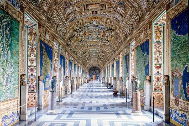Rome in a Day: Vatican and Colosseum Combined Guided Tour
