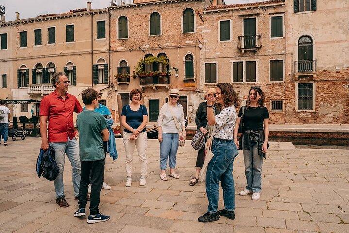 Venice Walking Tour with Panoramic Rooftop Access