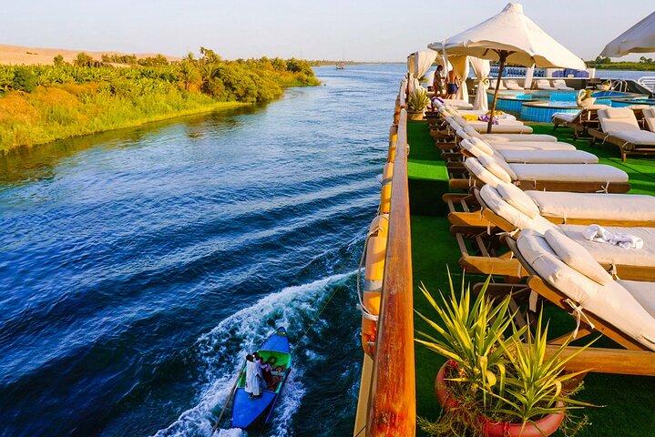 Standard Nile Cruise 5 days from Luxor to Aswan