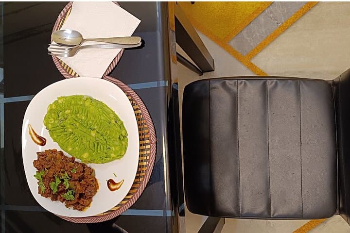 Kenyan Cooking Class & Authentic Dining Experience with a Local