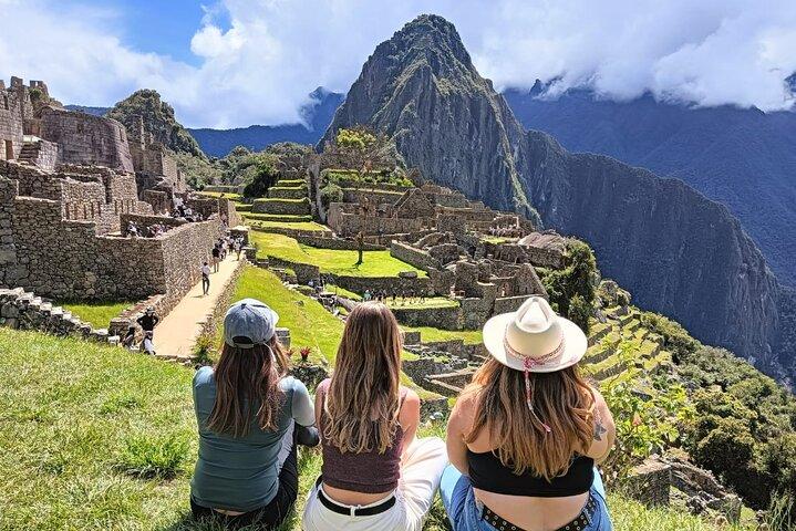 Machu Picchu Small Group Day Tour from Cusco