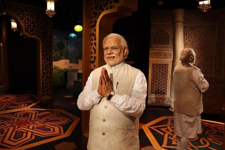 Ain Dubai (Feris Wheel)& Madame Tussauds(Wax Museum) combo ticket