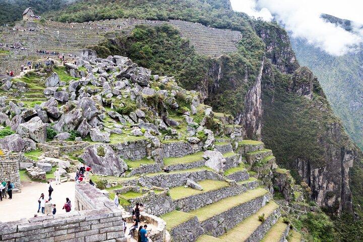 Classic Inca Trail to Machu Picchu 4 Days