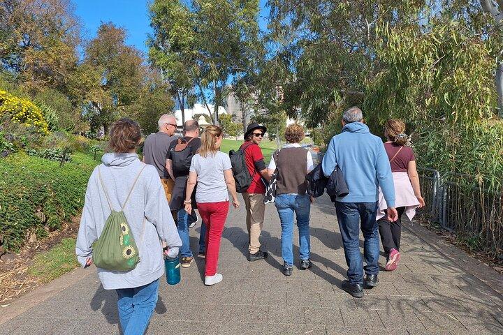 Discover Adelaide City Walk and Popeye River Cruise