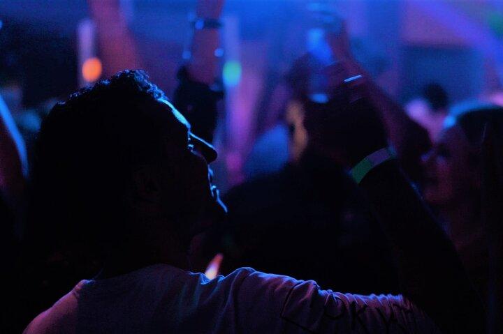 Milan Pub Crawl Party with Free Shots and Drink Deals by Riviera