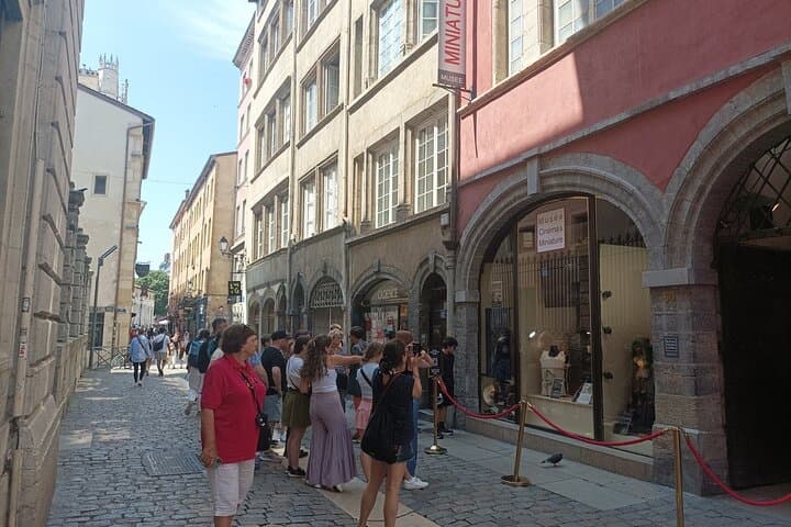 Private guided tour of Lyon - 3 to 4 hours