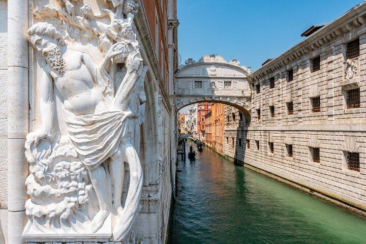 St Mark’s Basilica & Doge’s Palace Skip the Line - Semi-Private