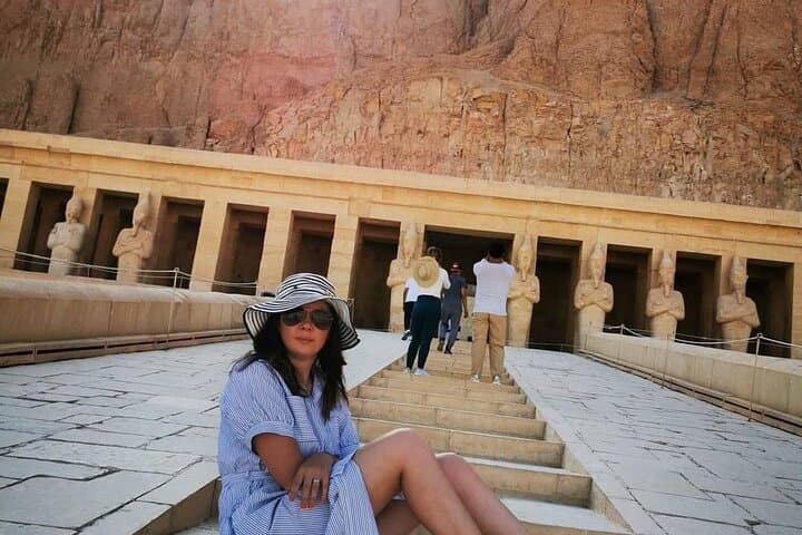 Luxor Day Trip including Hot air balloon With Kings Valley & More