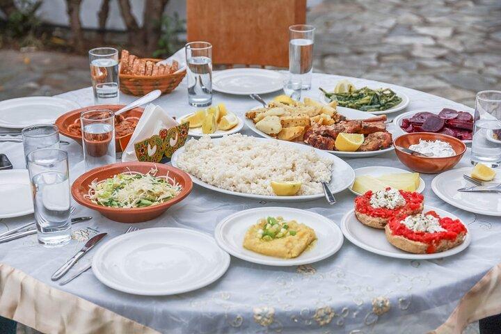 Heraklion - Walking City Tour with Food Tasting