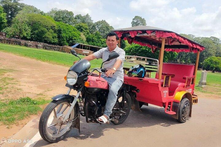 Angkor Wat Private Tour by Tuk-Tuk with English Speaking Driver