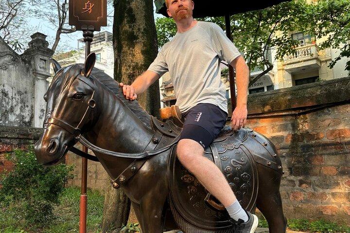 Full day: Ha Noi city tour with herbal-massage