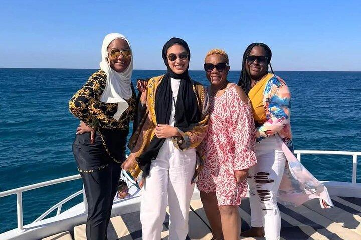 Private Full Day to Red Sea from Cairo or Giza