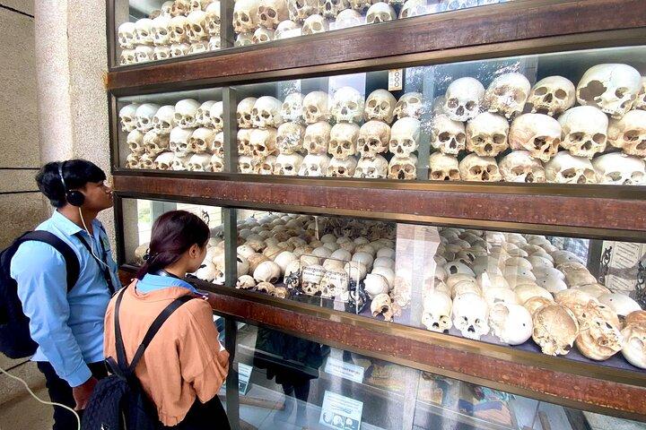 Killing Fields and Prison S21 Bus Tour