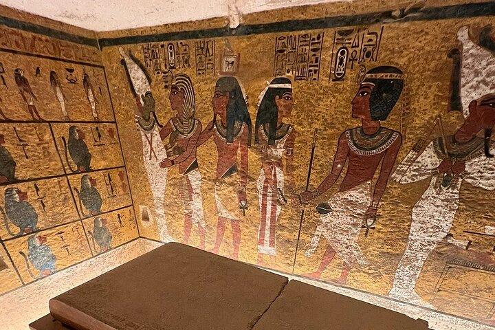 Luxor: Valley of Kings, Hatchepsut Temple ,Karnak & Luxor-DayTour