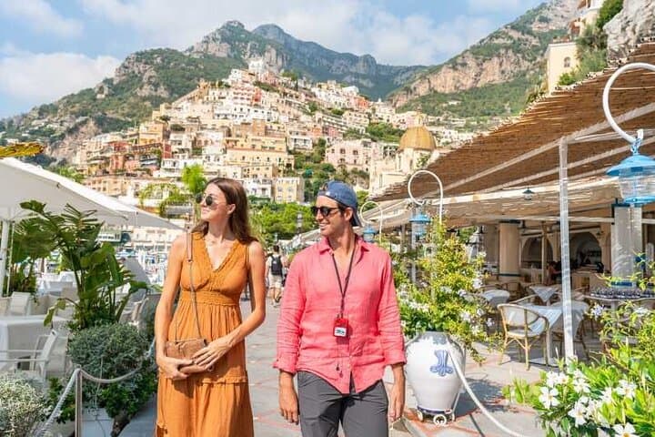 From Naples: COASTLINE TOUR BY BOAT to Amalfi and Positano.