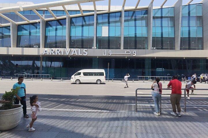 Private Transfer from Cairo Airport to Your Hotel