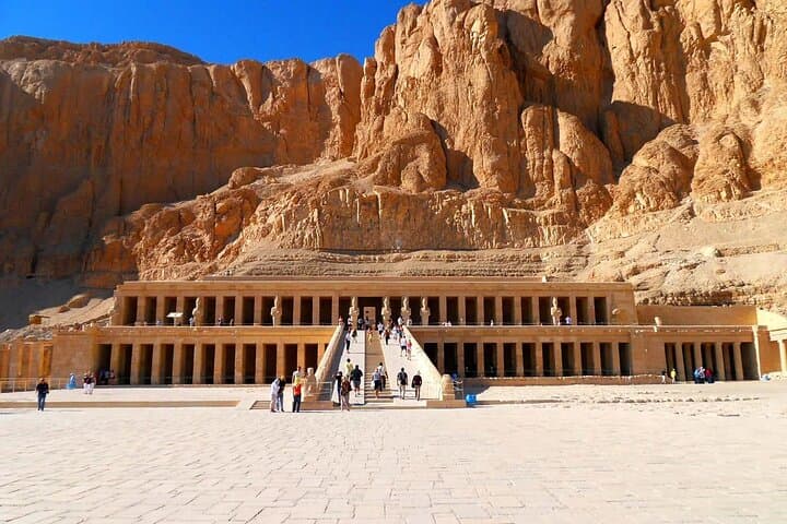 Inclusive Day Tour to Valley of the Kings Hatshepsut and Memnon