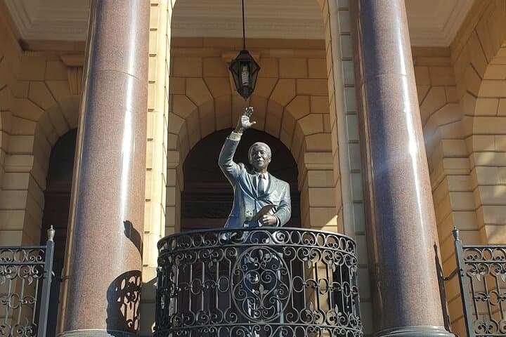 PRIVATE TOUR:Half Day Table Mountain,Bo-Kaap, Museums and Beaches