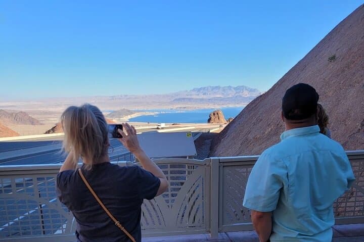 Hoover Dam Tour by Luxury SUV