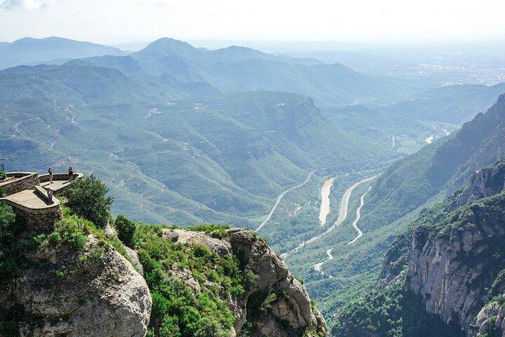 Montserrat Early Morning Skip-the-Hussle Half Day from Barcelona