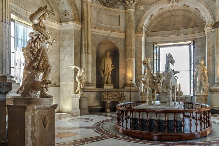 Exclusive Sunday Tour of the Vatican Museums & Sistine Chapel
