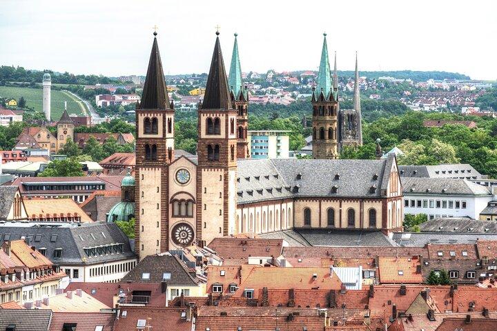 Self-guided scavenger hunt and city game in Würzburg