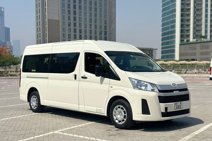 Dubai: Hire Private Vehicle with Driver for Full Day