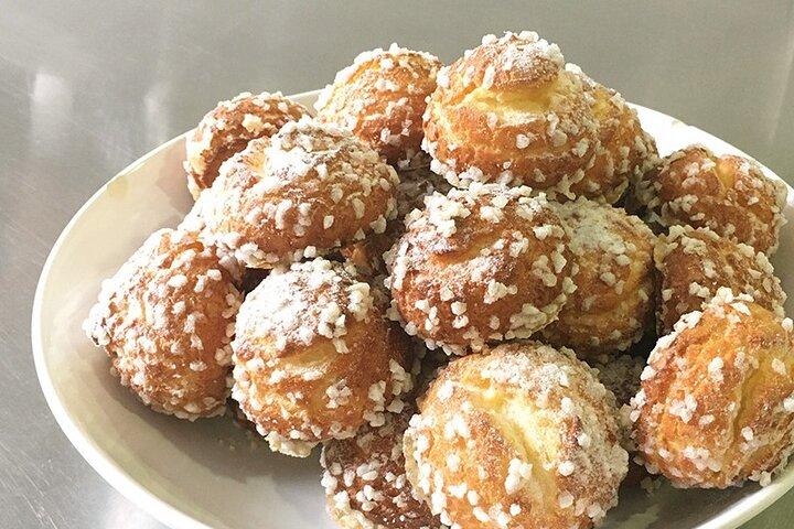 Bordeaux Pastry Class in Professional Kitchen