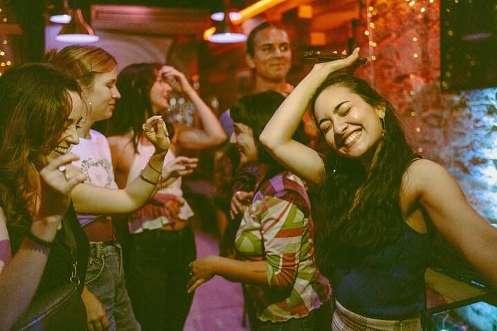 Private Barcelona Nightlife & Hidden History Tour with Drinks