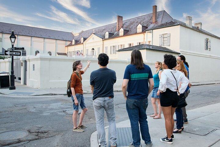 Haunted New Orleans French Quarter Ghost Tour with Local Guide