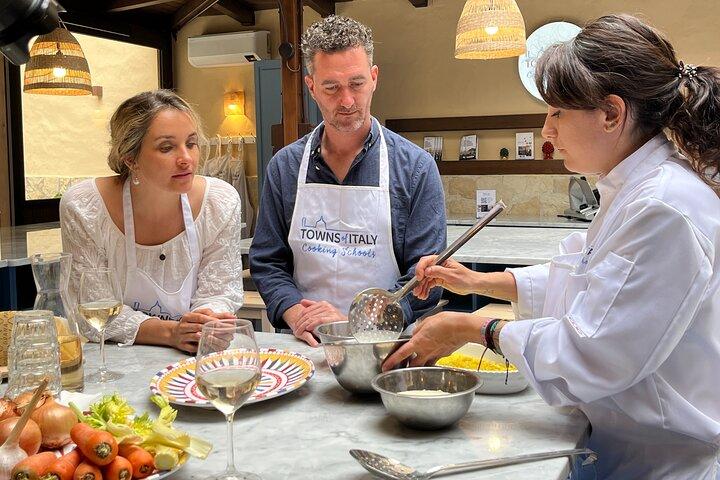 Wanna be Sicilian: Palermo Cooking Class and Market Tour