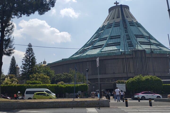 Private Tour Basilica of Guadalupe with Transportation