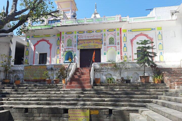 Rishikesh: Old Town Heritage Walk & Triveni Ghat Ganga Aarti