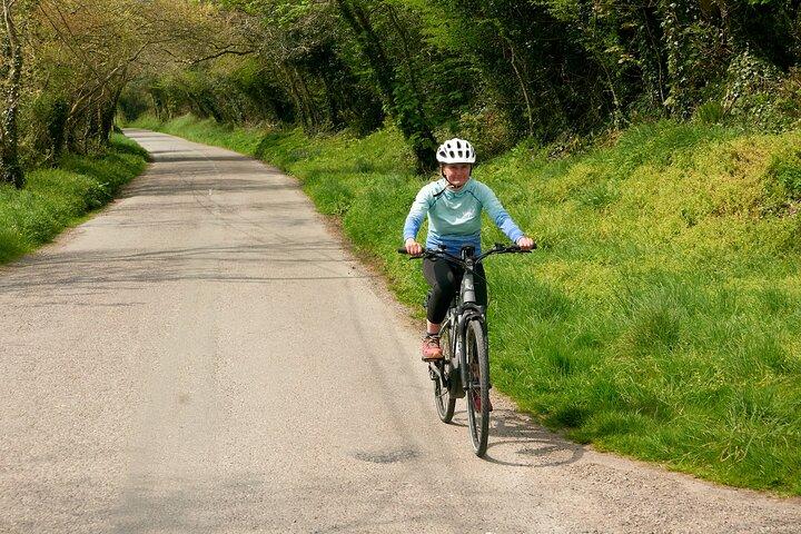 Wild Coast Bike and EBike Tour in Kinsale Cork Ireland