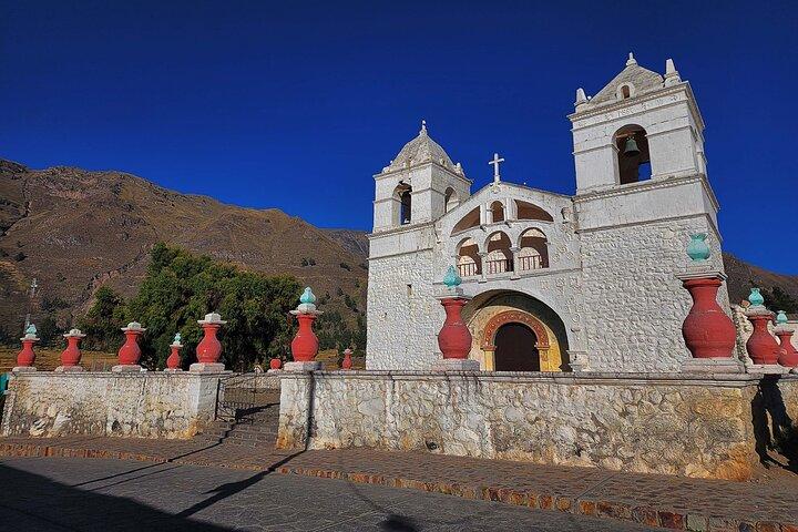From Arequipa: 2-Day tour Colca Canyon ending in Puno