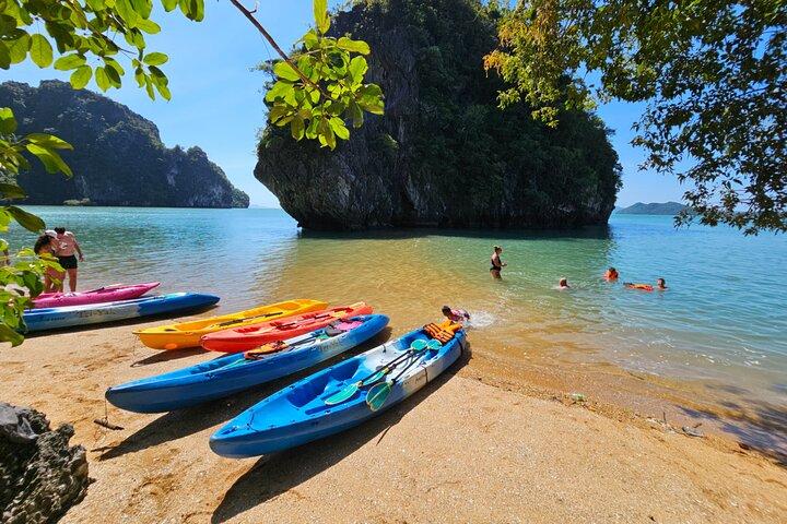 Half day 3 island, Kayaking (Talabeng Sea Cave)