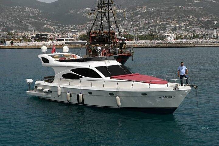 My Dream Private Yacht Tour in Alanya with Lunch and Soft drinks