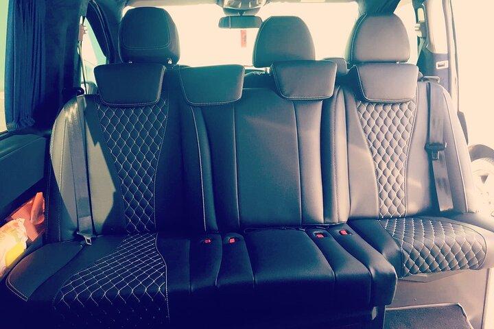 Airport Transfer 1 to 6 Passengers