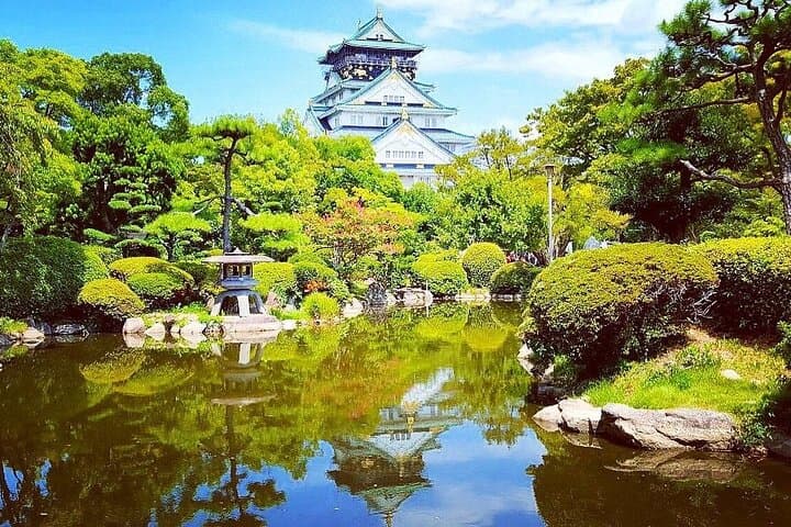 Skip the line Admission Ticket to Osaka Castle Museum