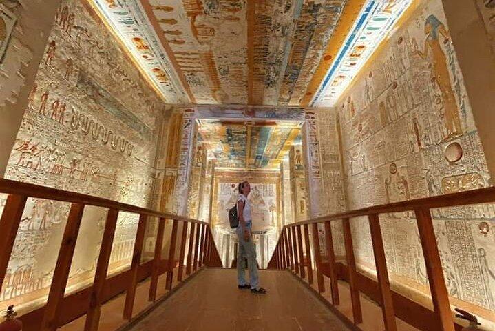 Private Guided tour Valley of the kings King Tut's Tomb and More