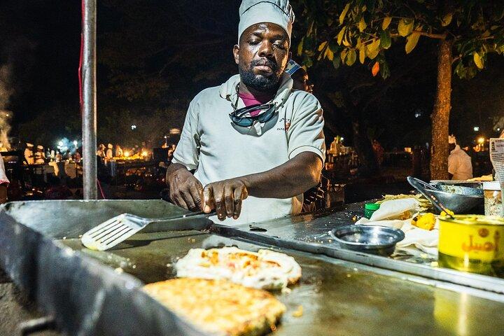 Zanzibar: Stone Town Night Tour, Darajani Market to Forodhani