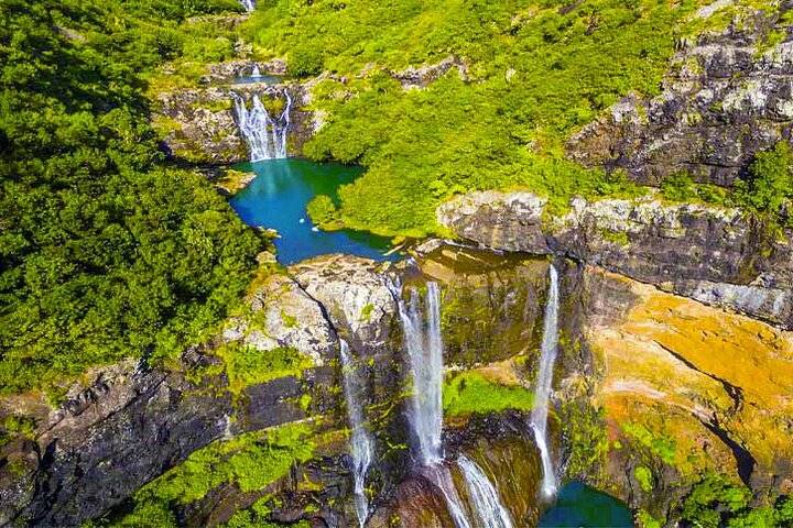Seven Waterfalls, Ile aux Cerfs