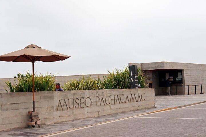 Pachacamac's Inka Pyramids Tour including Museum Small-Group